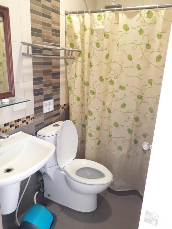 Sea Garden Resort Iloilo Екстер'єр фото