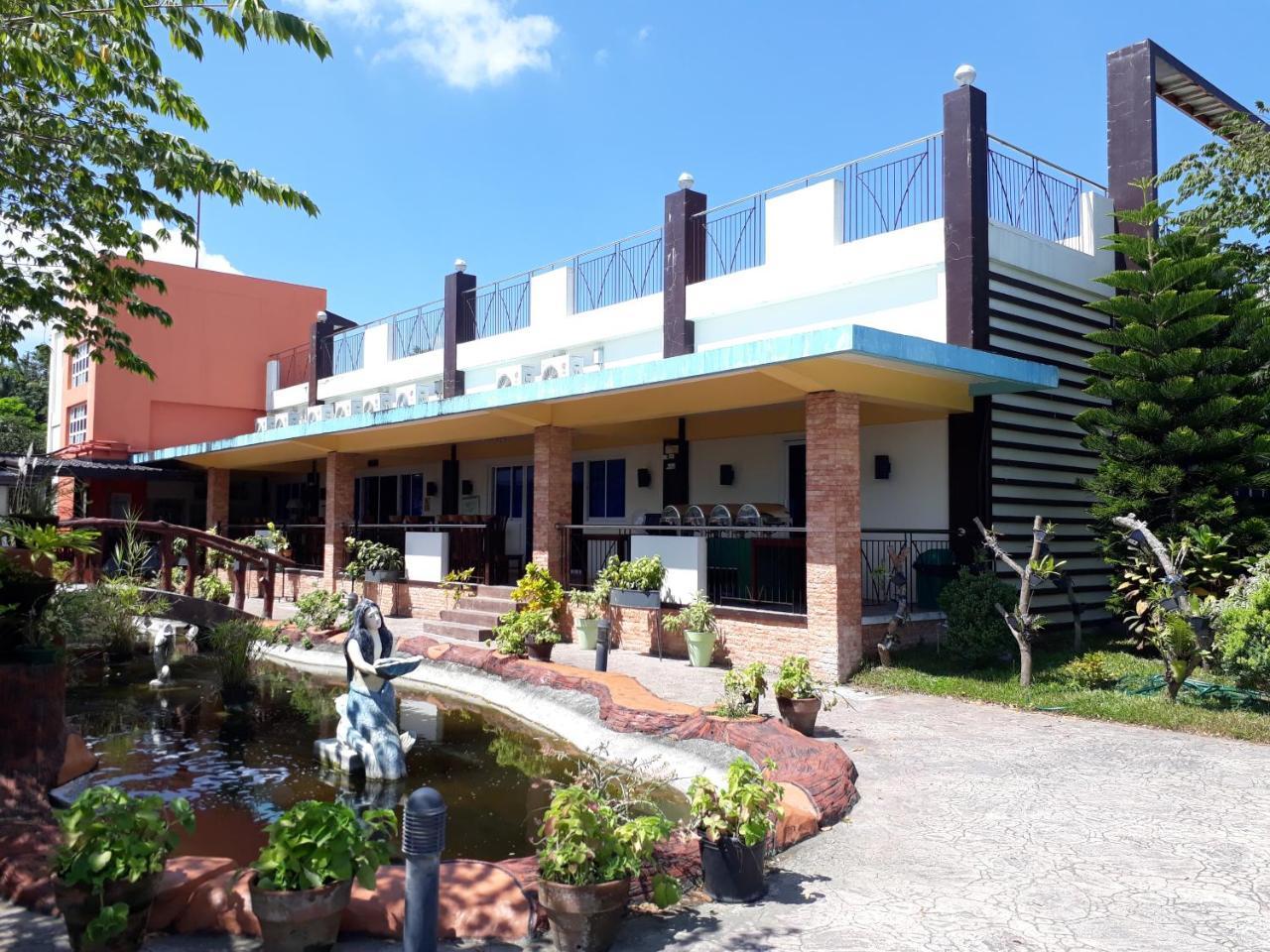 Sea Garden Resort Iloilo Екстер'єр фото