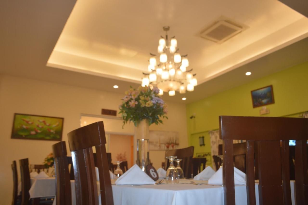 Sea Garden Resort Iloilo Екстер'єр фото