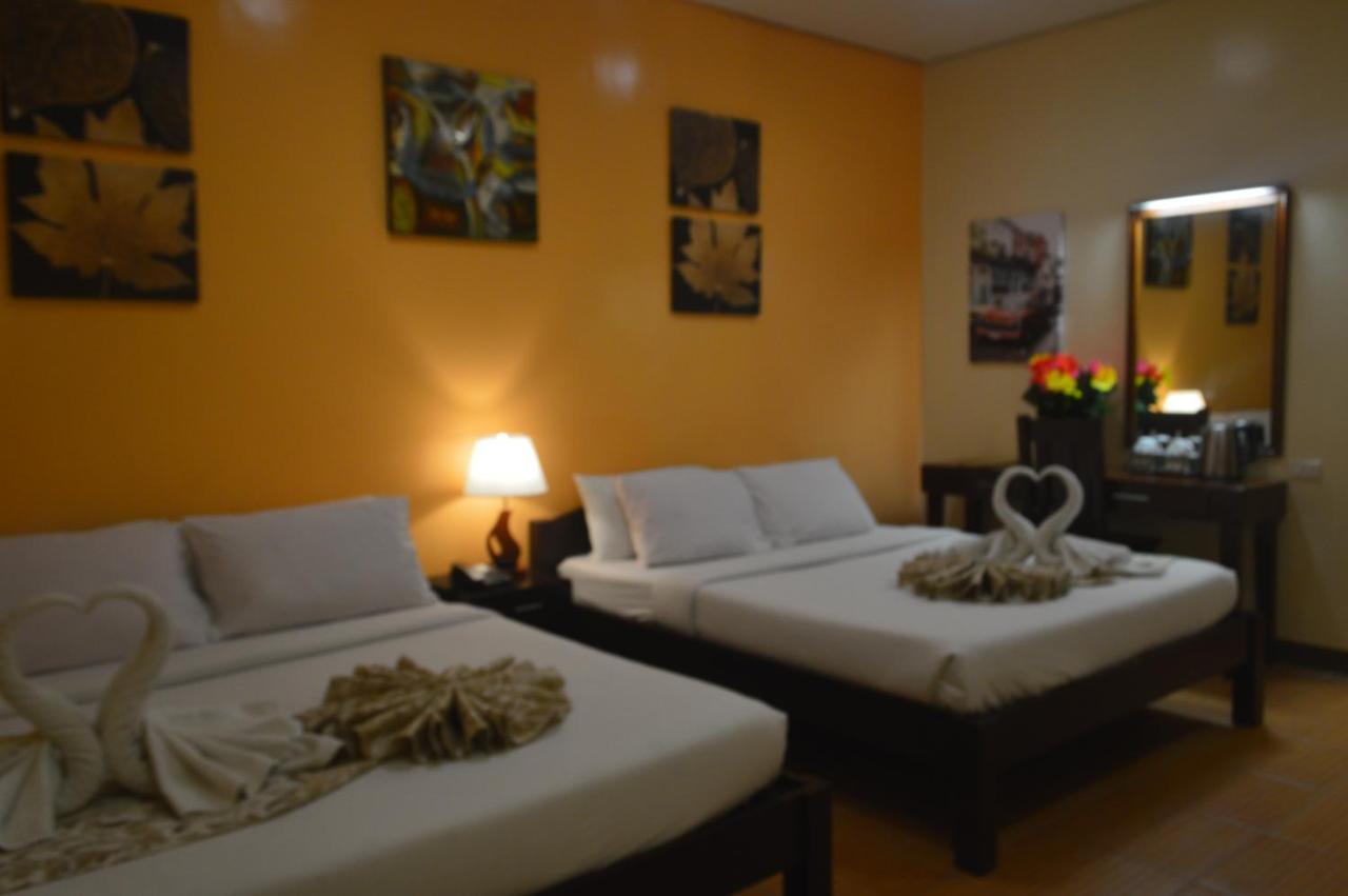 Sea Garden Resort Iloilo Екстер'єр фото