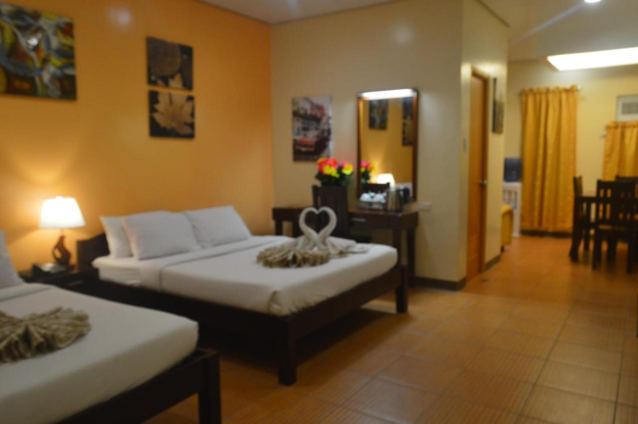 Sea Garden Resort Iloilo Екстер'єр фото